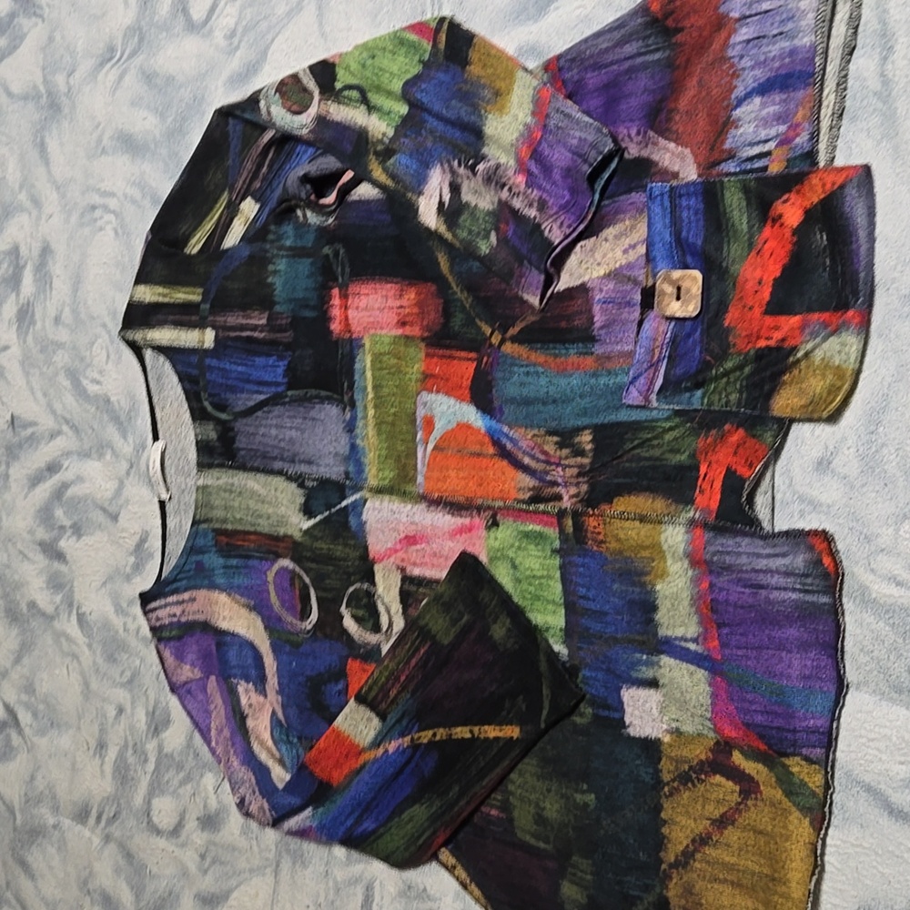 Jesse+Jane Women's Balcelona Abstract Art Colorful Long SLeeve  Tunic Top